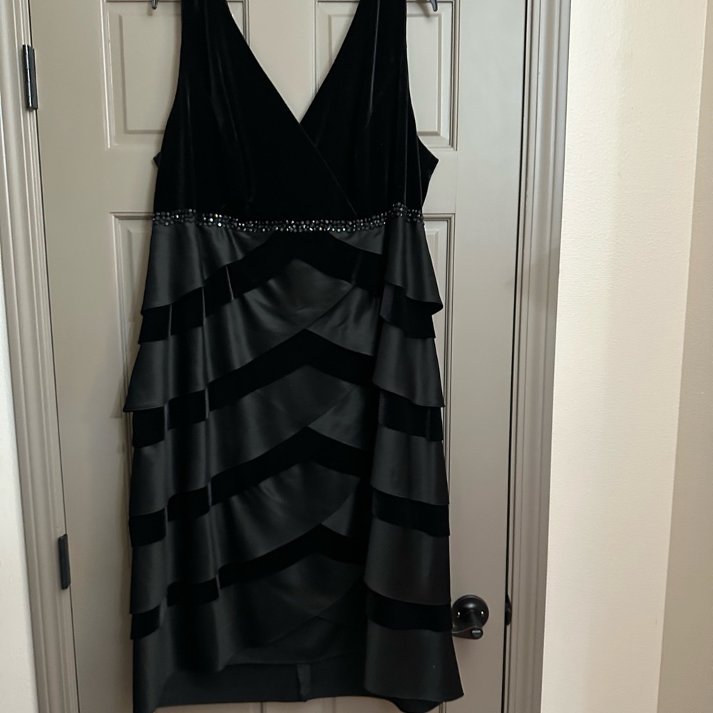 Alex Evenings Black Tiered Velvet & Satin Midi Dress